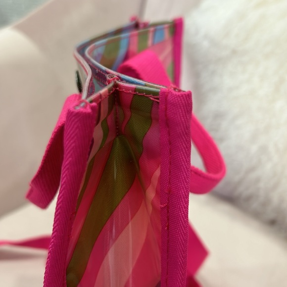 Vans X Barbie Mattel Backpack Limited Edition - Picture 5 of 8